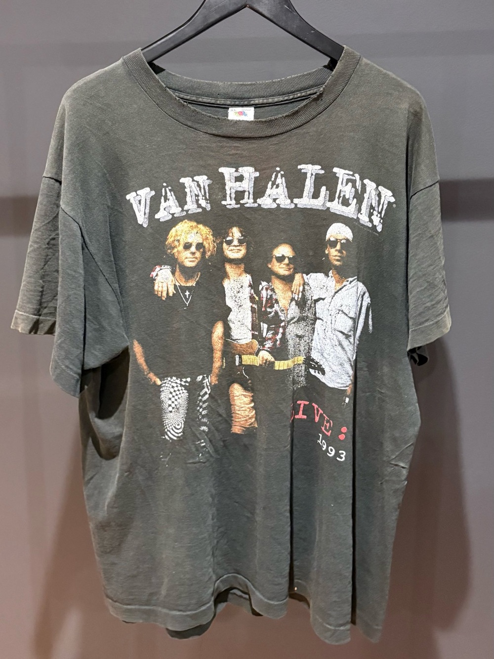 1993 Faded and distressed can Van Halen world tour tee
